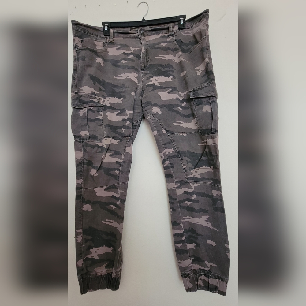 Urban Camo Cargo Pants for Men
